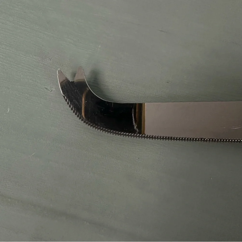 HOUSE OF PRILL SHEFFIELD England Porcelain handle cheese knife 8 3/8